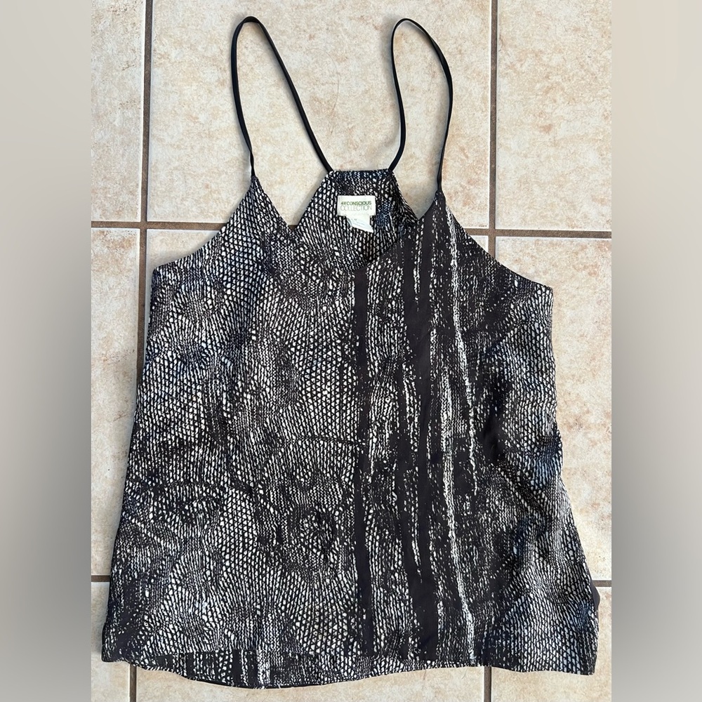 H&M Conscious Collection Black White snakeskin Satin Tank Racerback size 2